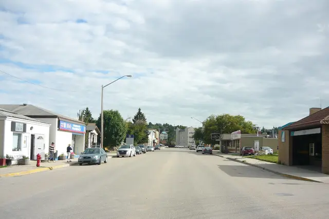 James Street, Lumsden