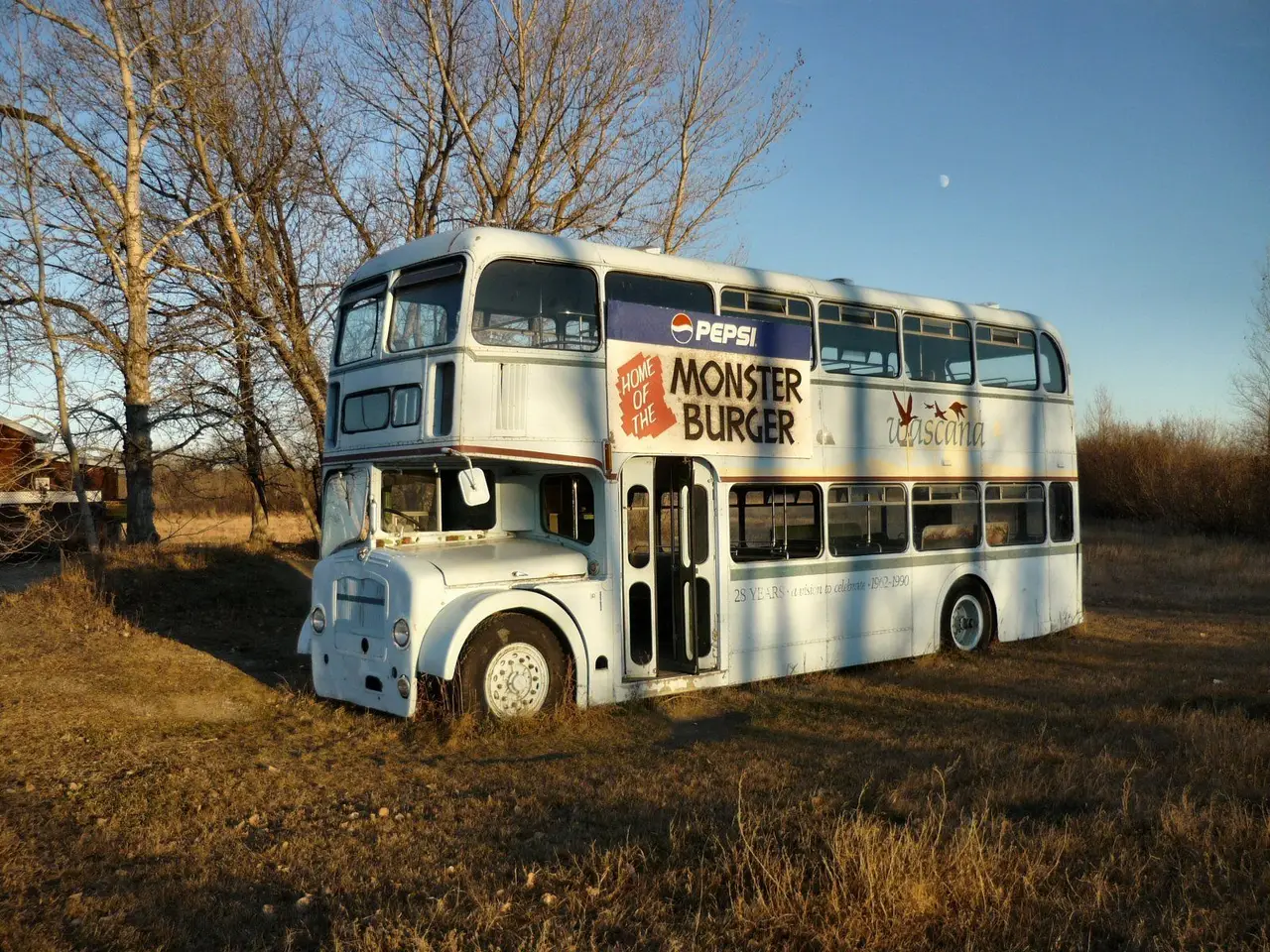 Monster Burger double-decker bus, 2008